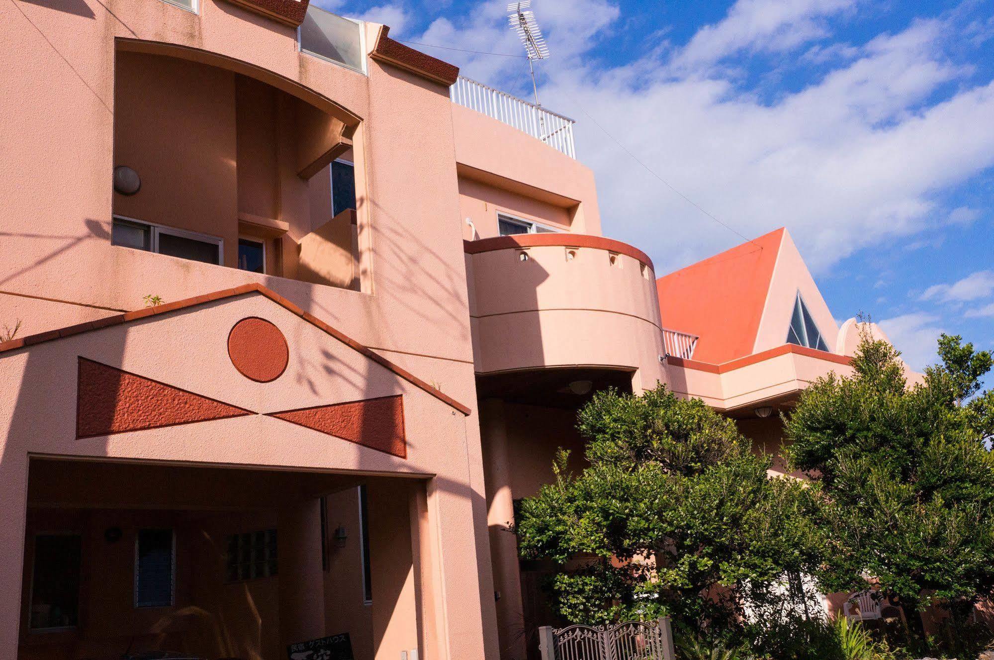 Guest House Amakara Okinawa Nago Bagian luar foto