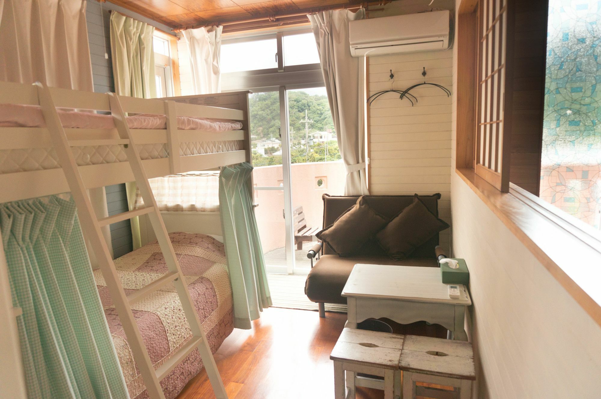 Guest House Amakara Okinawa Nago Bagian luar foto